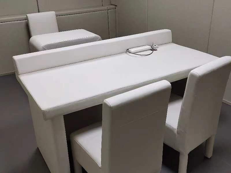 談話(huà)桌椅